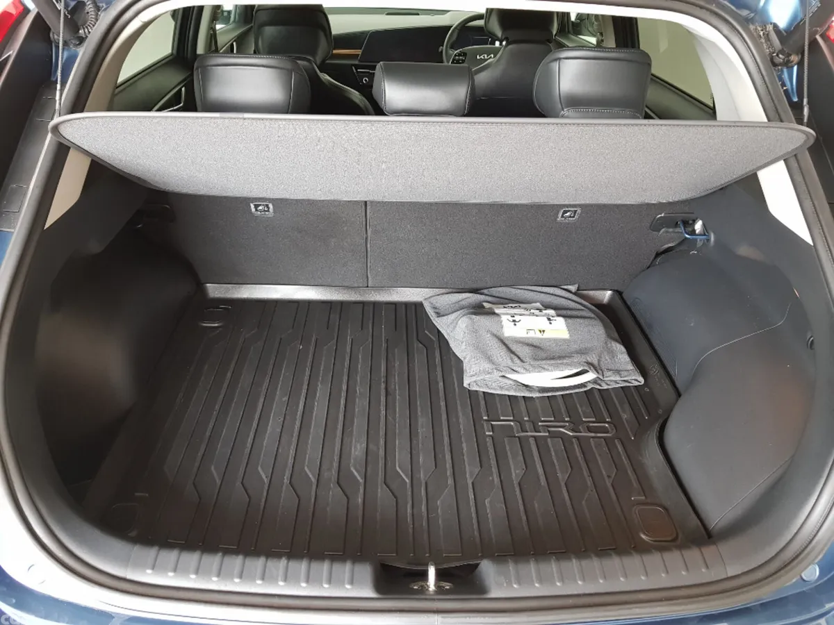 Kia Niro MPV, Petrol Plug-in Hybrid, 2024, Blue