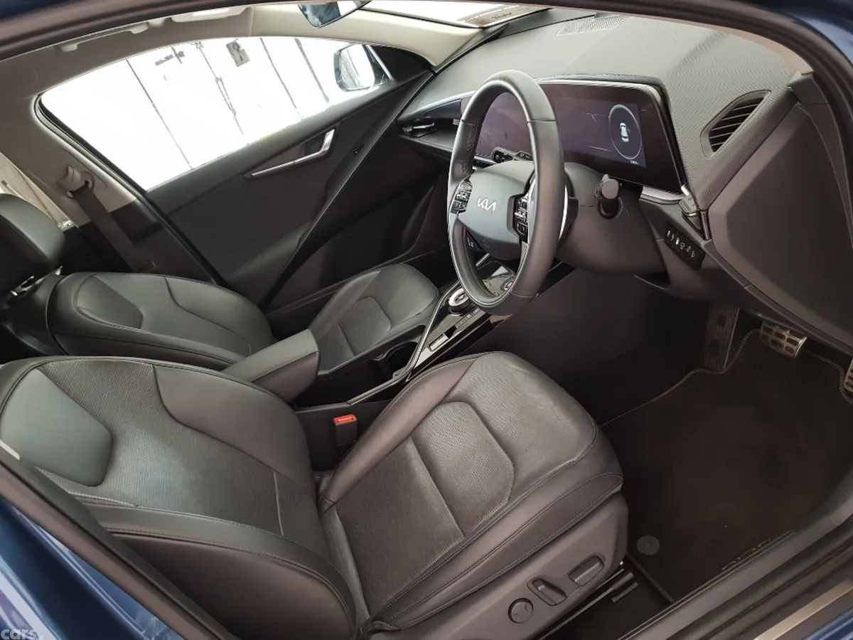 Kia Niro MPV, Petrol Plug-in Hybrid, 2024, Blue