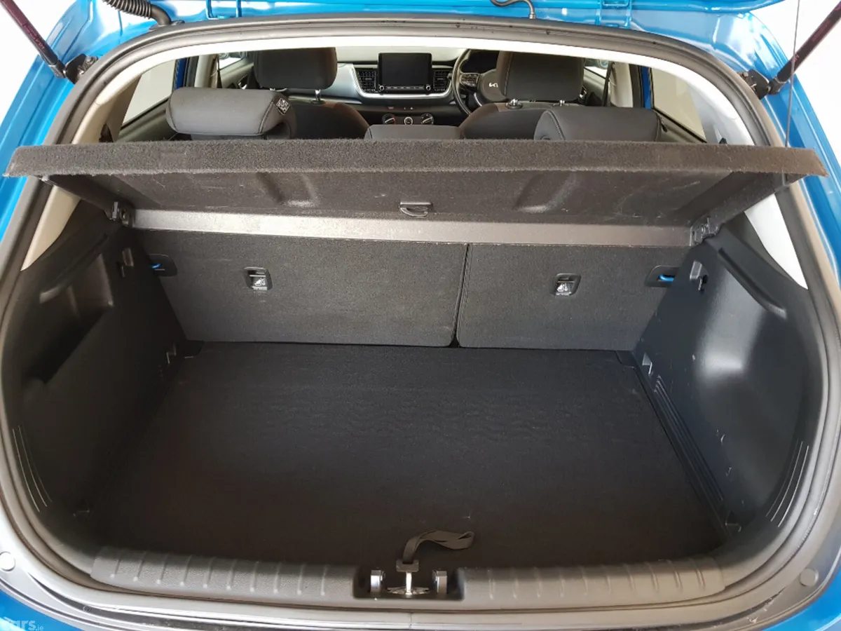 Kia Stonic Estate, Petrol, 2022, Blue