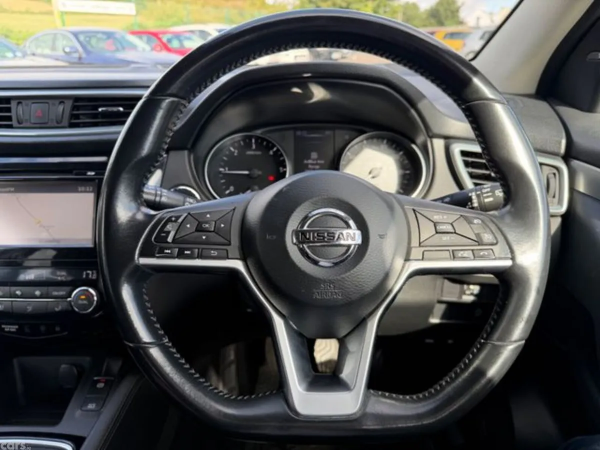 Nissan Qashqai SUV, Diesel, 2019, White