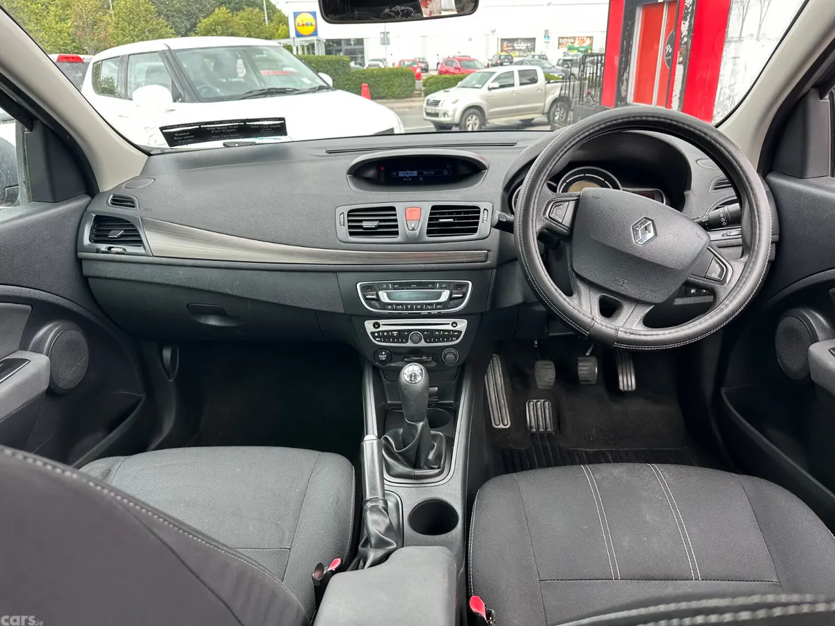 Renault Fluence Saloon, Diesel, 2011, Black