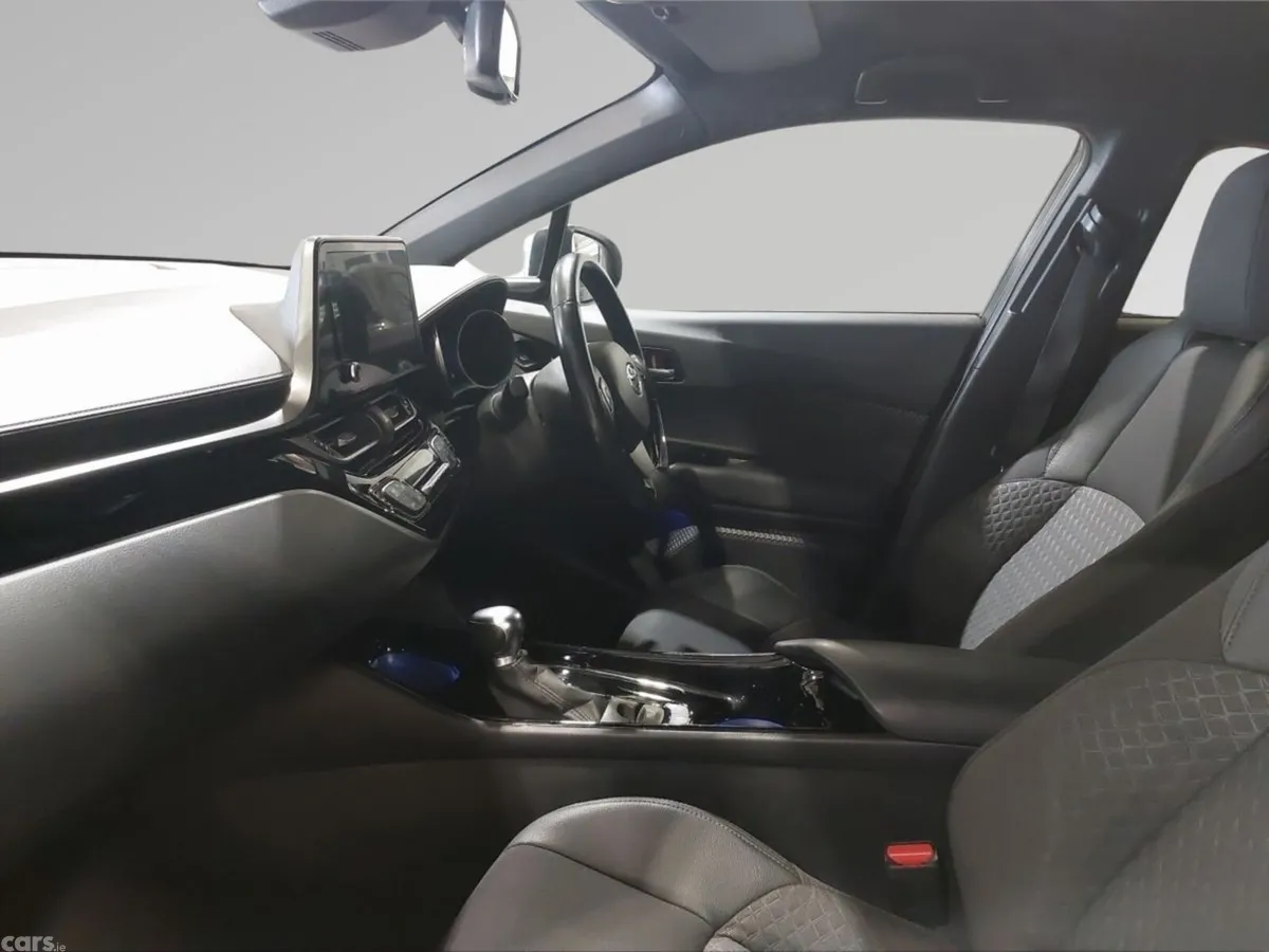 Toyota C-HR Hatchback, Petrol Hybrid, 2022, Grey