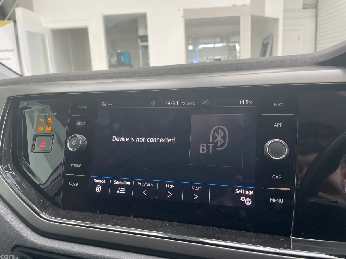 Volkswagen Polo Hatchback, Petrol, 2021, Silver