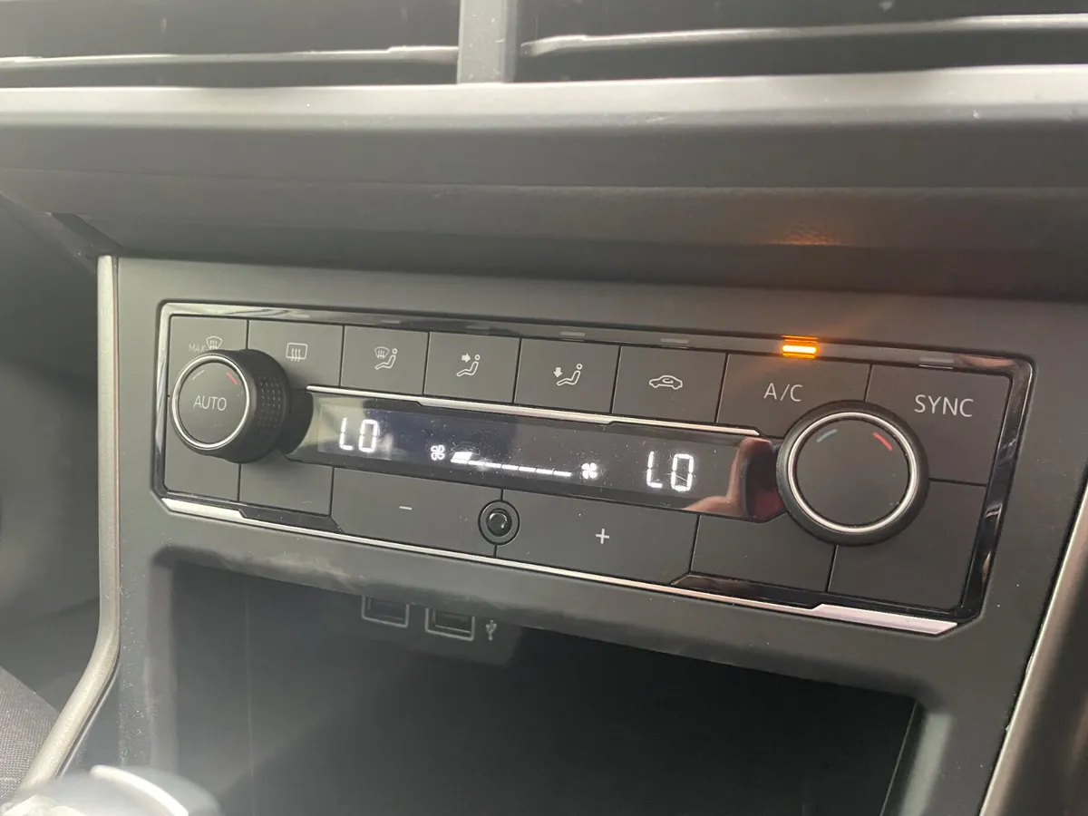 Volkswagen Polo Hatchback, Petrol, 2021, Silver