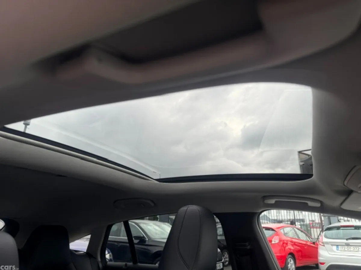 Mercedes-Benz CLA Estate, Petrol, 2018, White