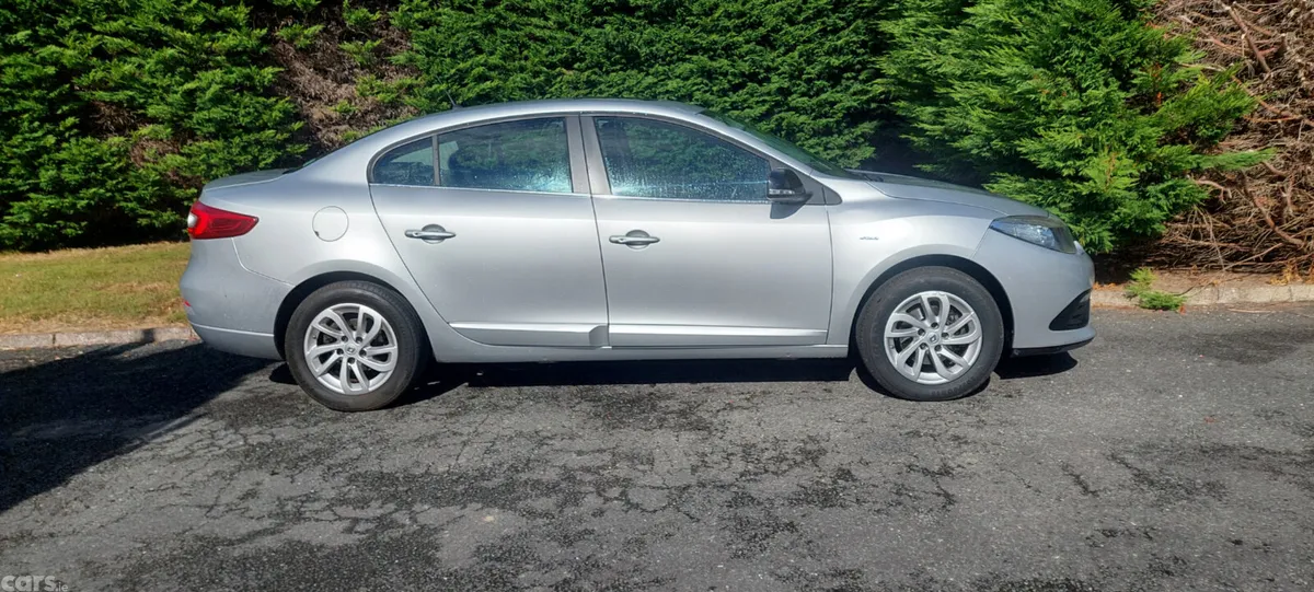 Renault Fluence Saloon, Diesel, 2017, Grey