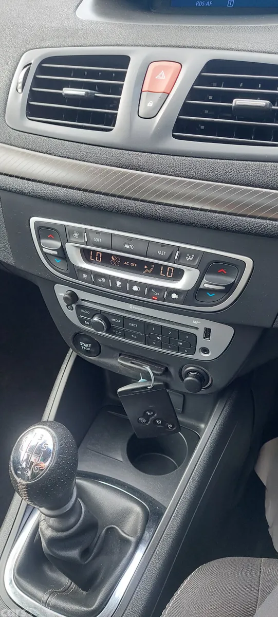 Renault Fluence Saloon, Diesel, 2017, Grey