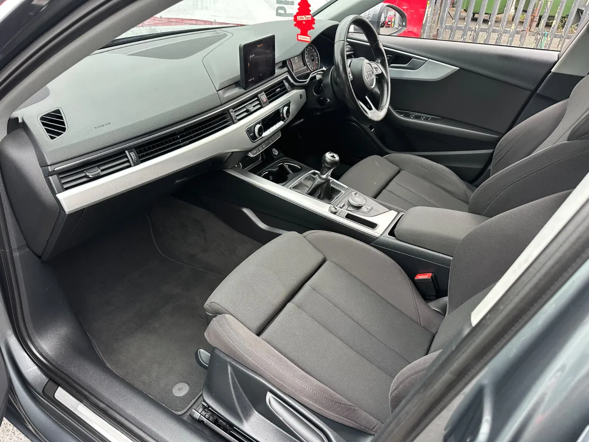 Audi A4 Estate, Diesel, 2016, Grey