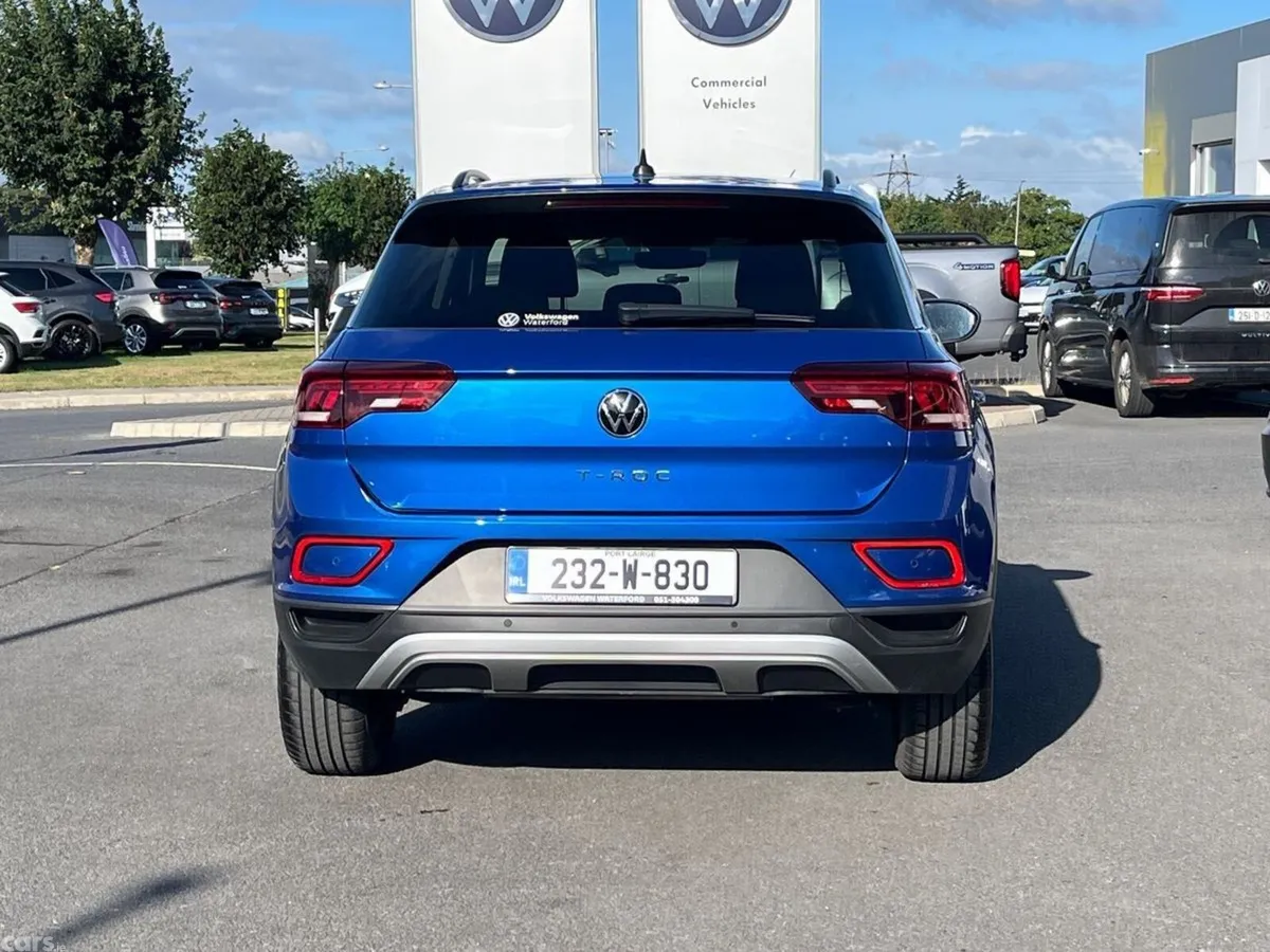 Volkswagen T-Roc SUV, Petrol, 2023, Blue