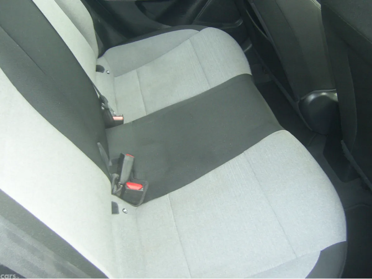 Hyundai i20 Hatchback, Diesel, 2015, Blue