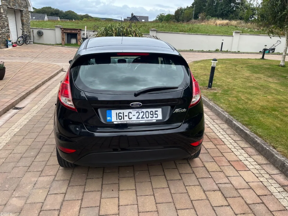 Ford Fiesta Hatchback, Petrol, 2016, Black