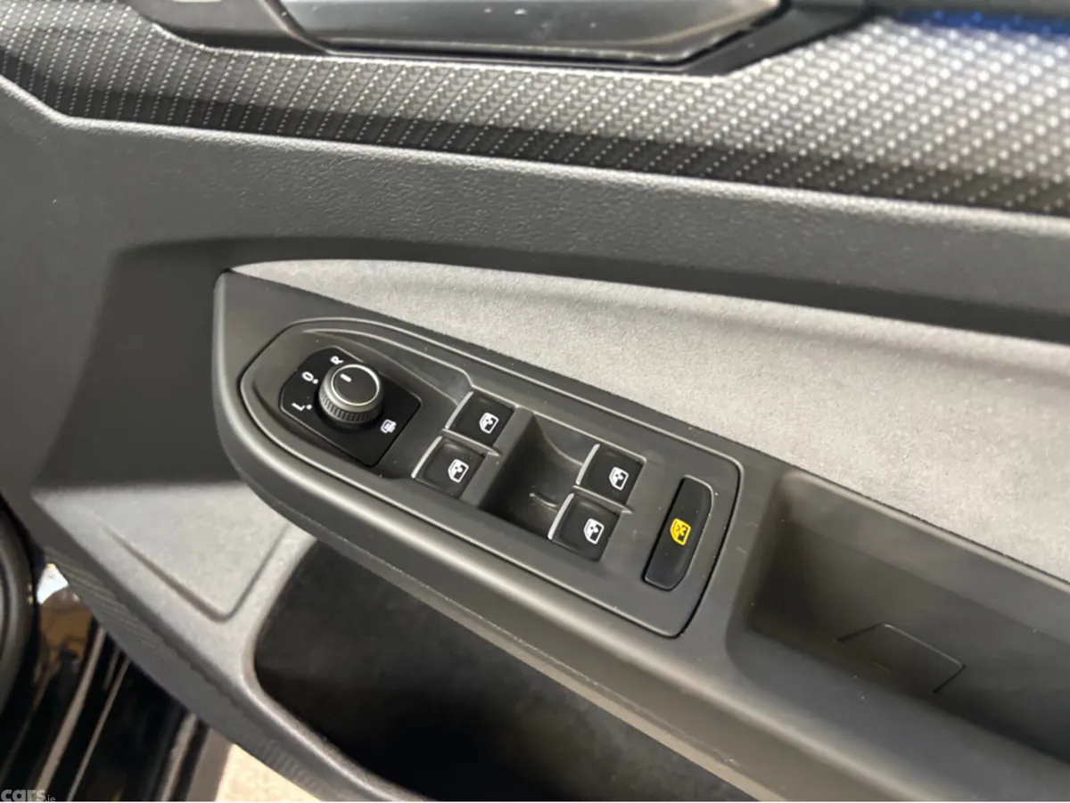 Volkswagen Golf Estate, Petrol, 2024, Black