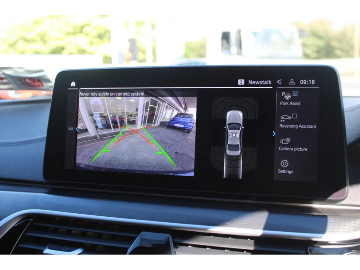 BMW 5-Series Saloon, Petrol Plug-in Hybrid, 2021, Blue
