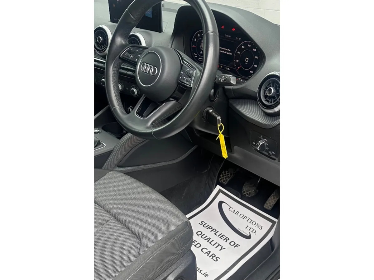 Audi Q2 Estate, Petrol, 2021, Silver