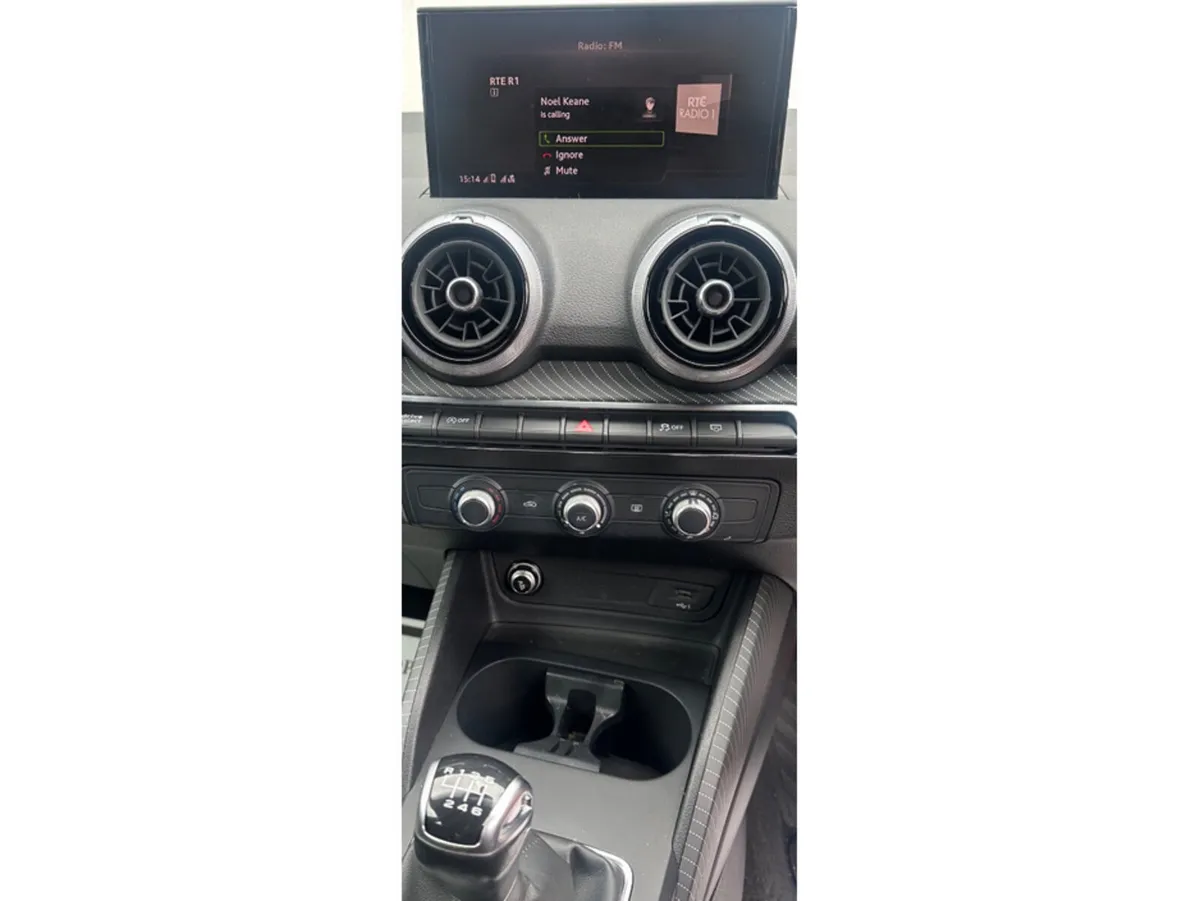 Audi Q2 Estate, Petrol, 2021, Silver