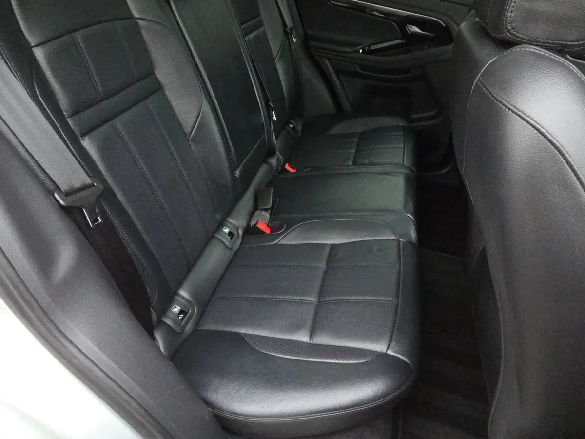 Land Rover Range Rover SUV, Petrol Plug-in Hybrid, 2021, Silver