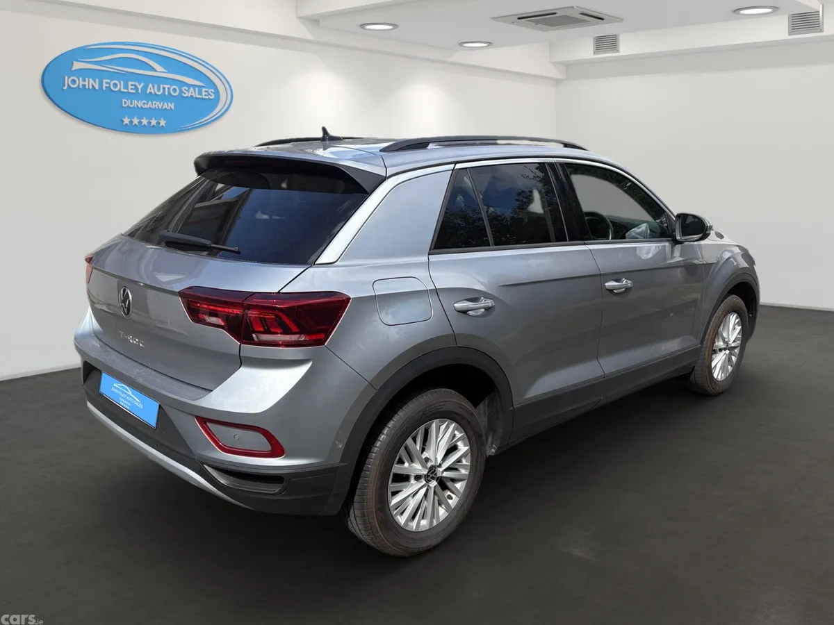 Volkswagen T-Roc SUV, Petrol, 2023, Grey