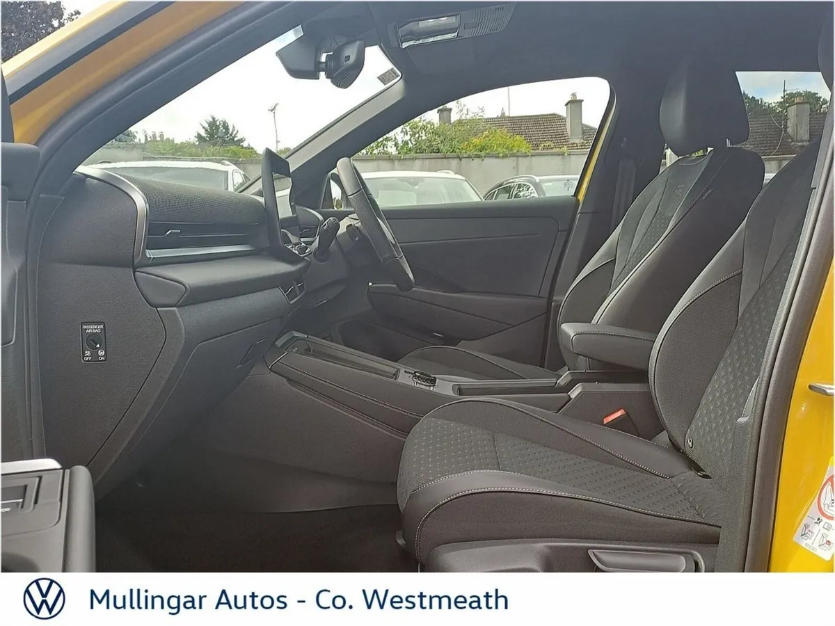 Volkswagen T-Roc SUV, Petrol Hybrid, 2026, Yellow