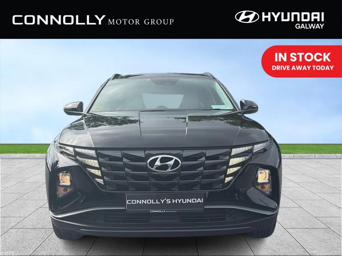 Hyundai Tucson SUV, Petrol Hybrid, 2024, Black