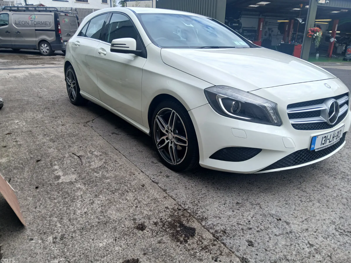 Mercedes-Benz A-Class Hatchback, Diesel, 2013, White