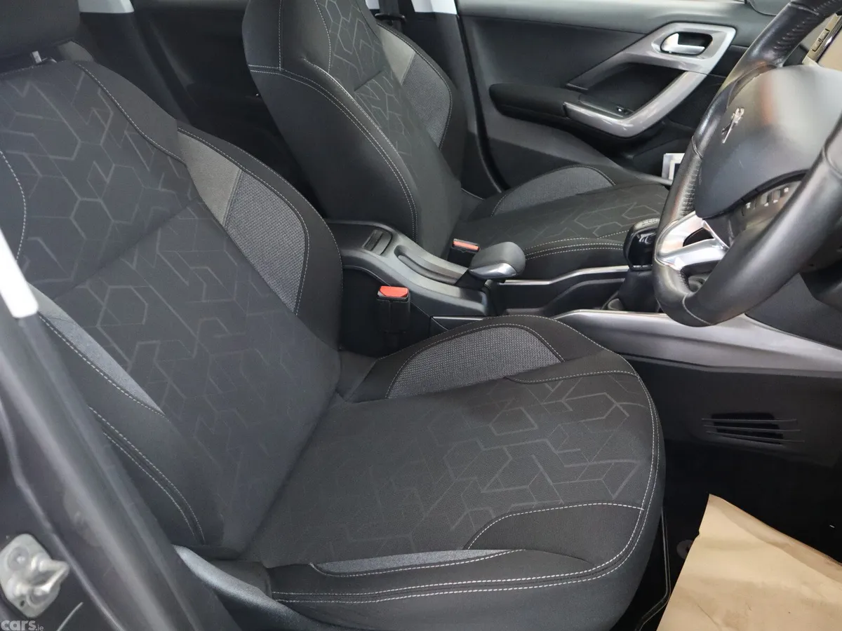 Peugeot 2008 SUV, Diesel, 2016, Grey