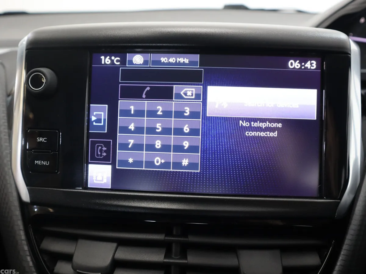 Peugeot 2008 SUV, Diesel, 2016, Grey
