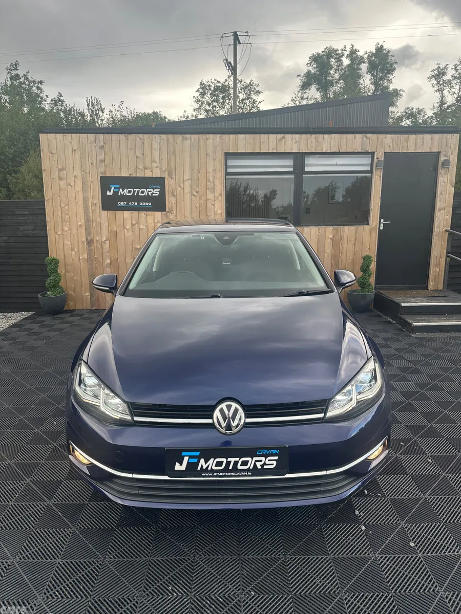 Volkswagen Golf Hatchback, Petrol, 2019, Blue