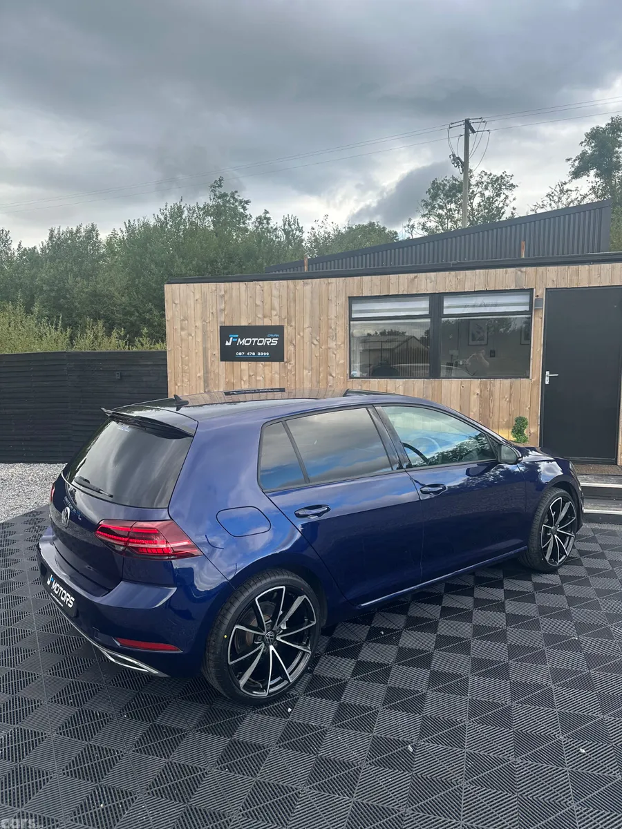 Volkswagen Golf Hatchback, Petrol, 2019, Blue