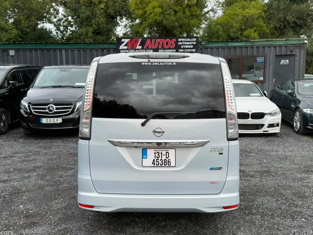 Nissan Serena MPV, Petrol Hybrid, 2013, Silver