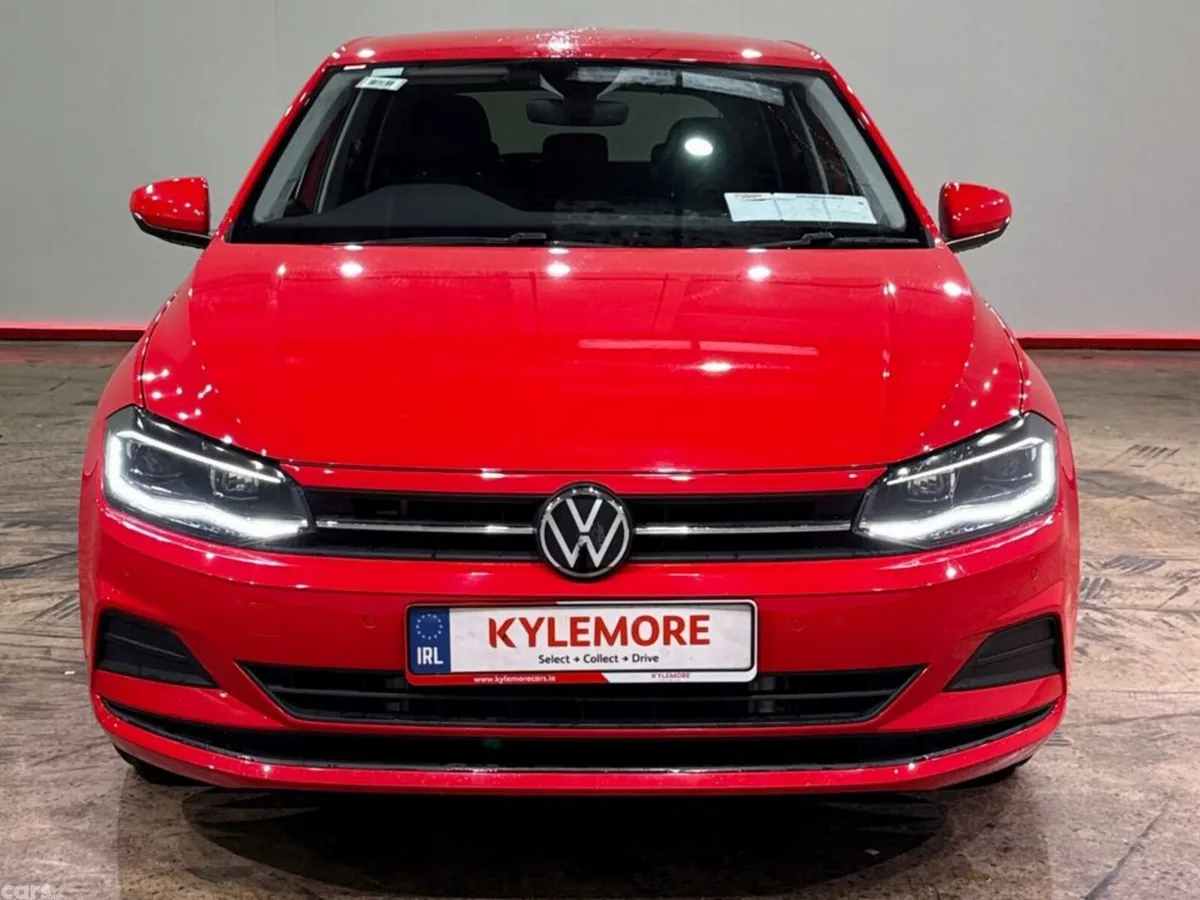 Volkswagen Polo Hatchback, Petrol, 2021, Red