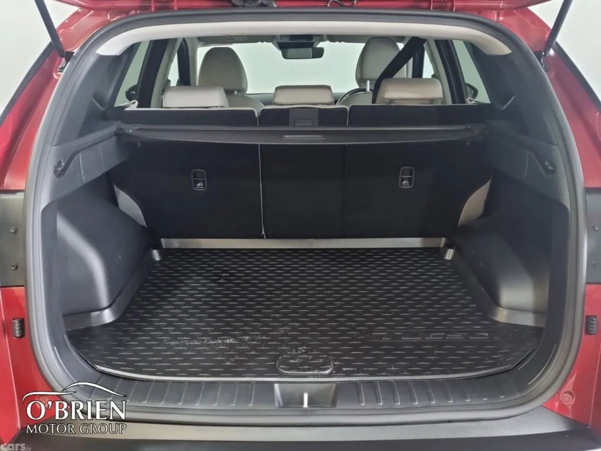 Hyundai Tucson SUV, Diesel, 2025, Red