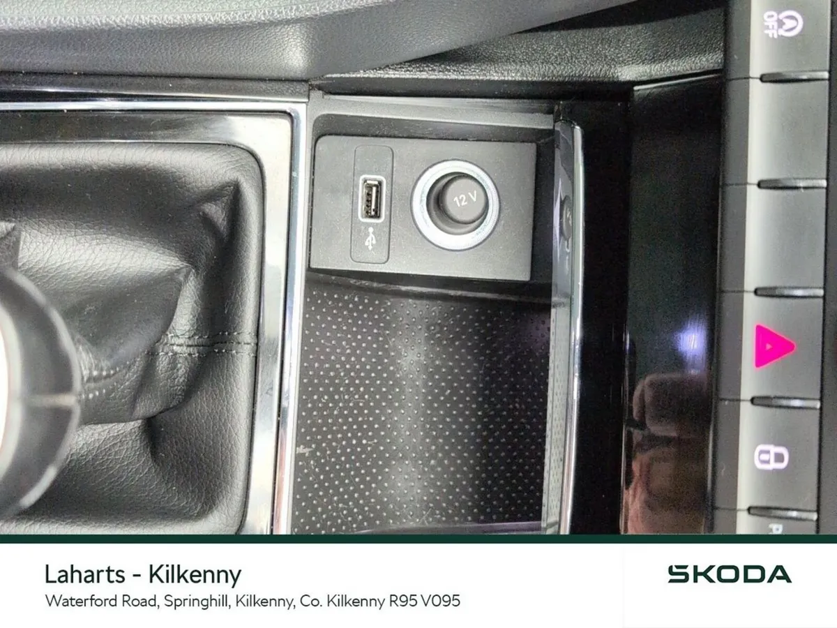 Skoda Karoq SUV, Petrol, 2020, Grey