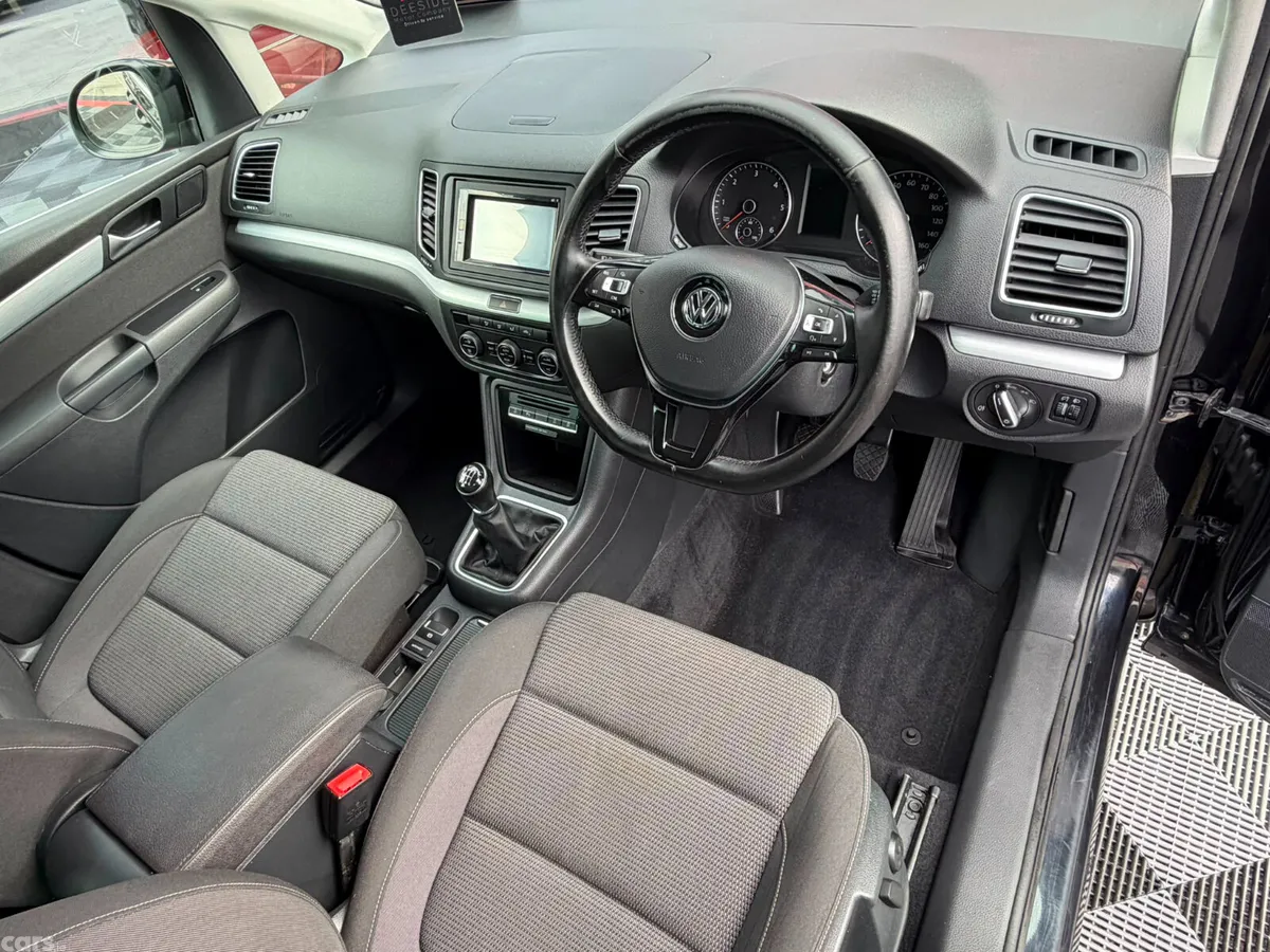 Volkswagen Sharan MPV, Diesel, 2017, Black