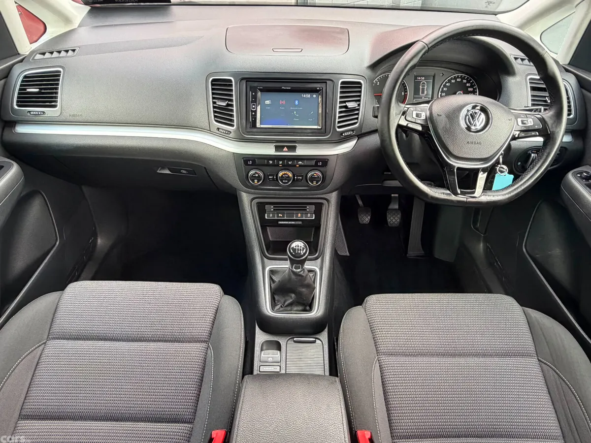 Volkswagen Sharan MPV, Diesel, 2017, Black