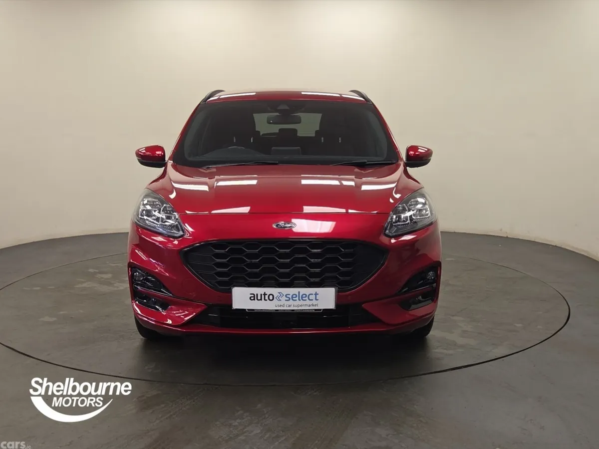 Ford Kuga Hatchback, Petrol, 2023, Red
