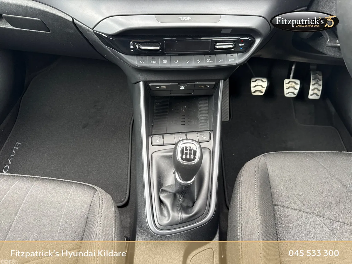 Hyundai Bayon Estate/Jeep, Petrol, 2024, White