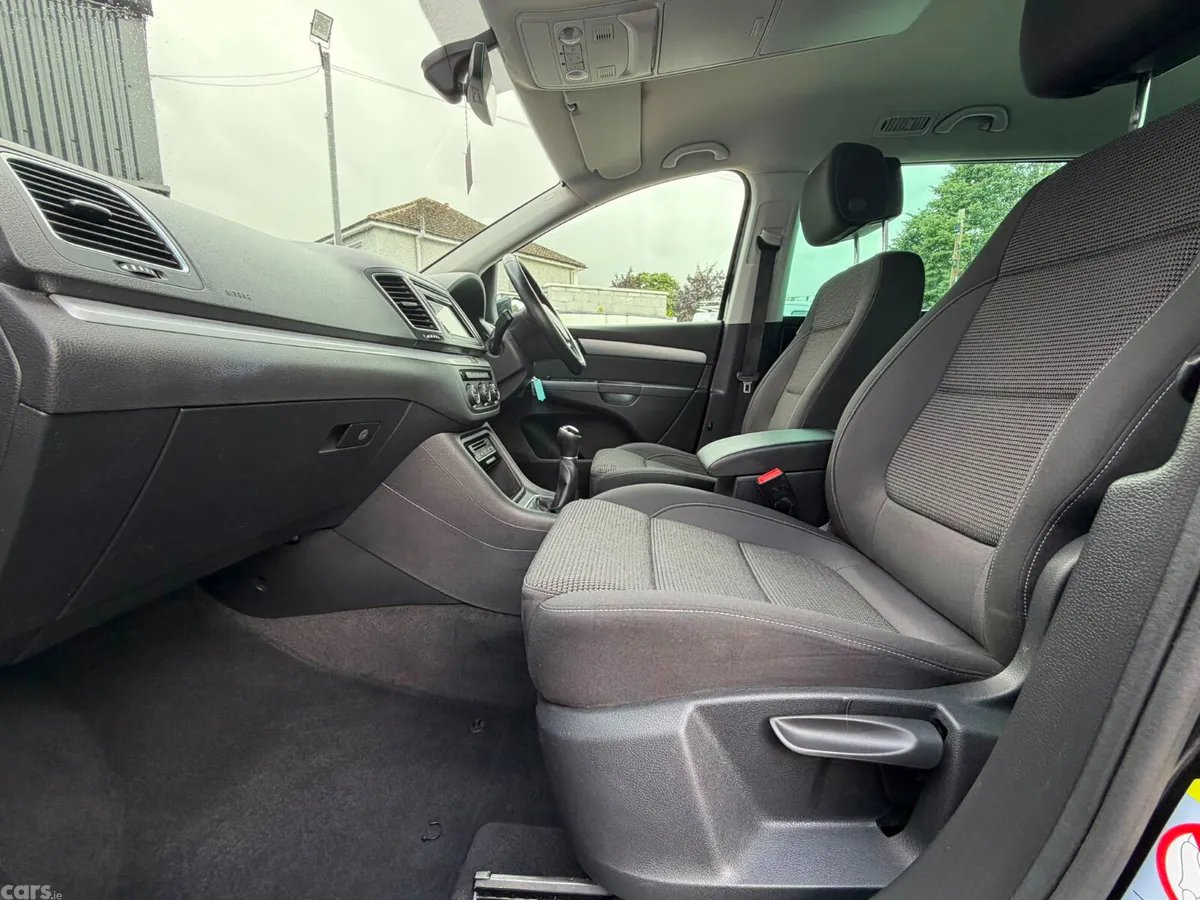 Volkswagen Sharan MPV, Diesel, 2017, Black