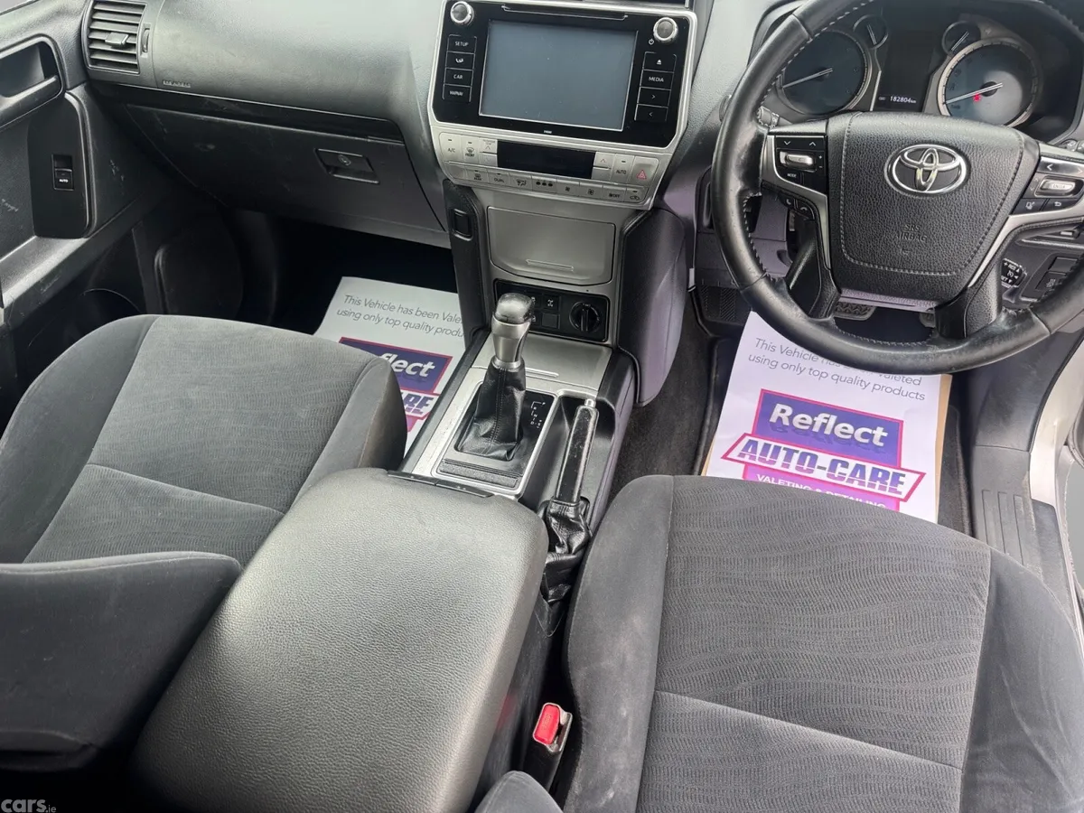 Toyota Land Cruiser Pick Up, Diesel, 2020, Silver