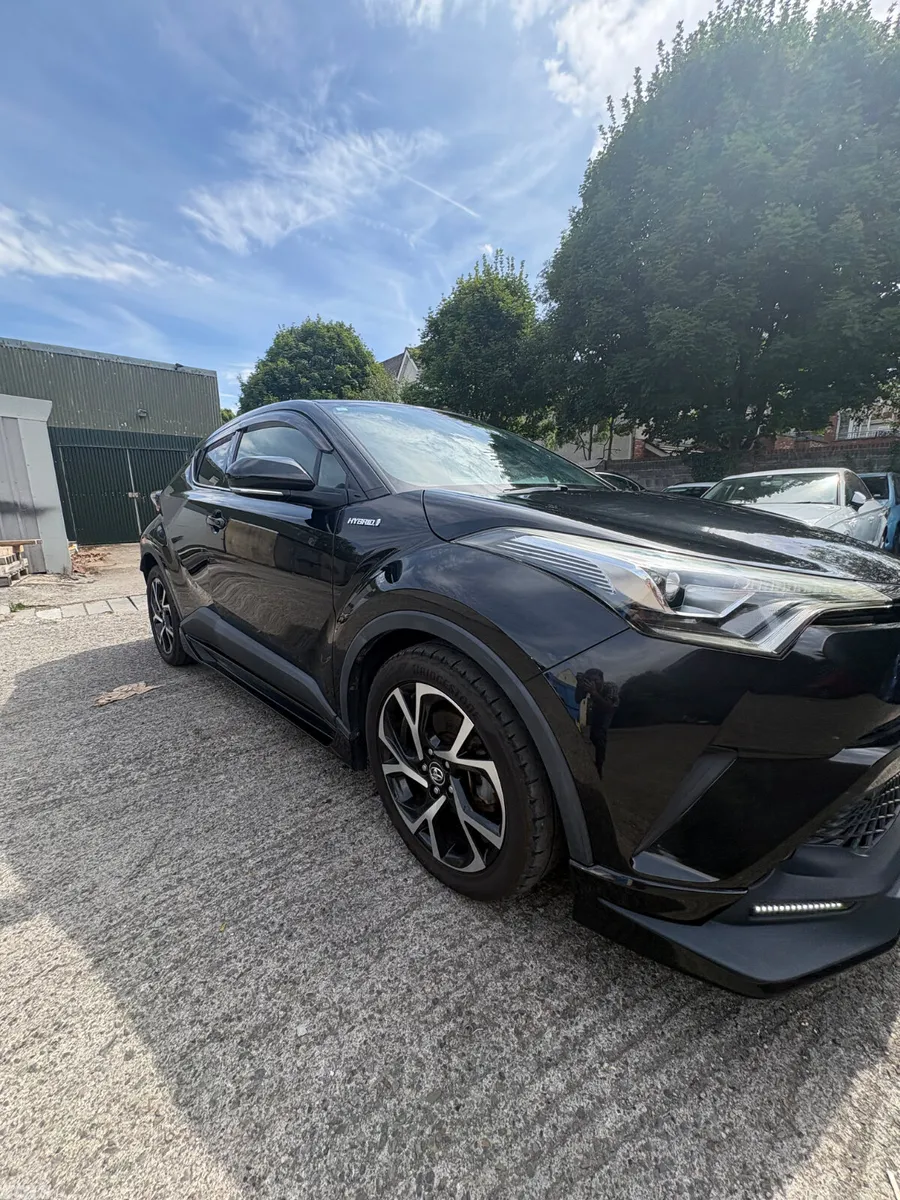 Toyota C-HR SUV, Petrol Hybrid, 2017, Black
