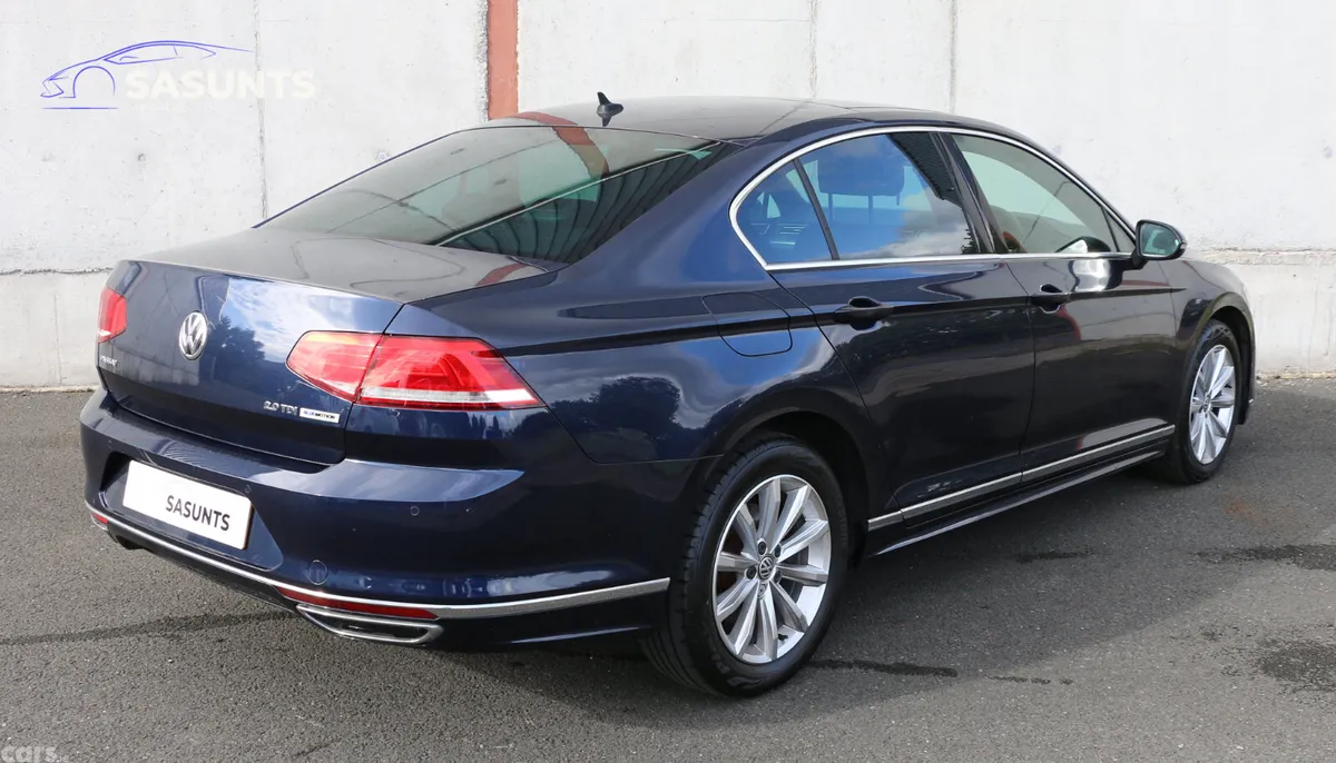 Volkswagen Passat Saloon, Diesel, 2016, Blue