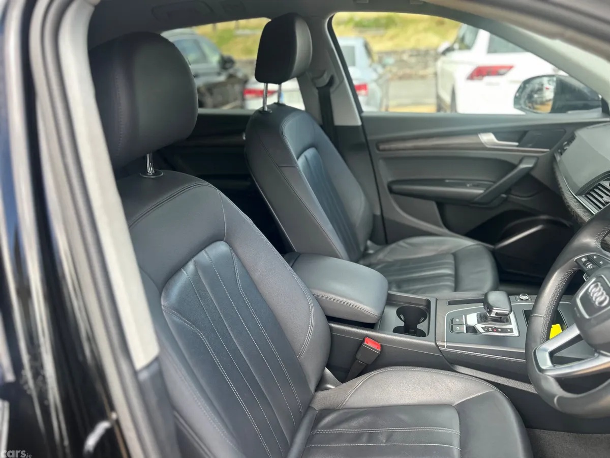 Audi Q5 SUV, Diesel, 2022, Black