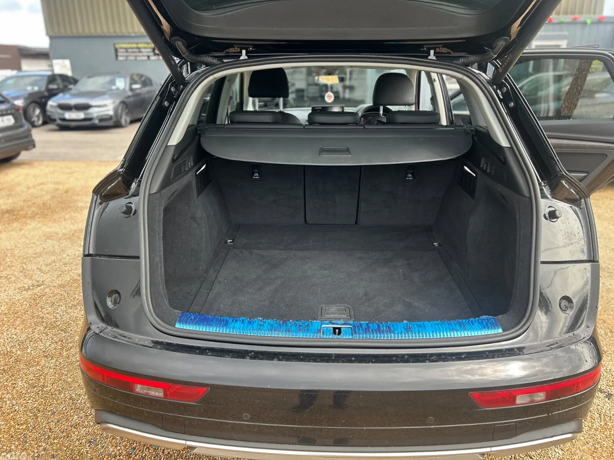 Audi Q5 SUV, Diesel, 2022, Black