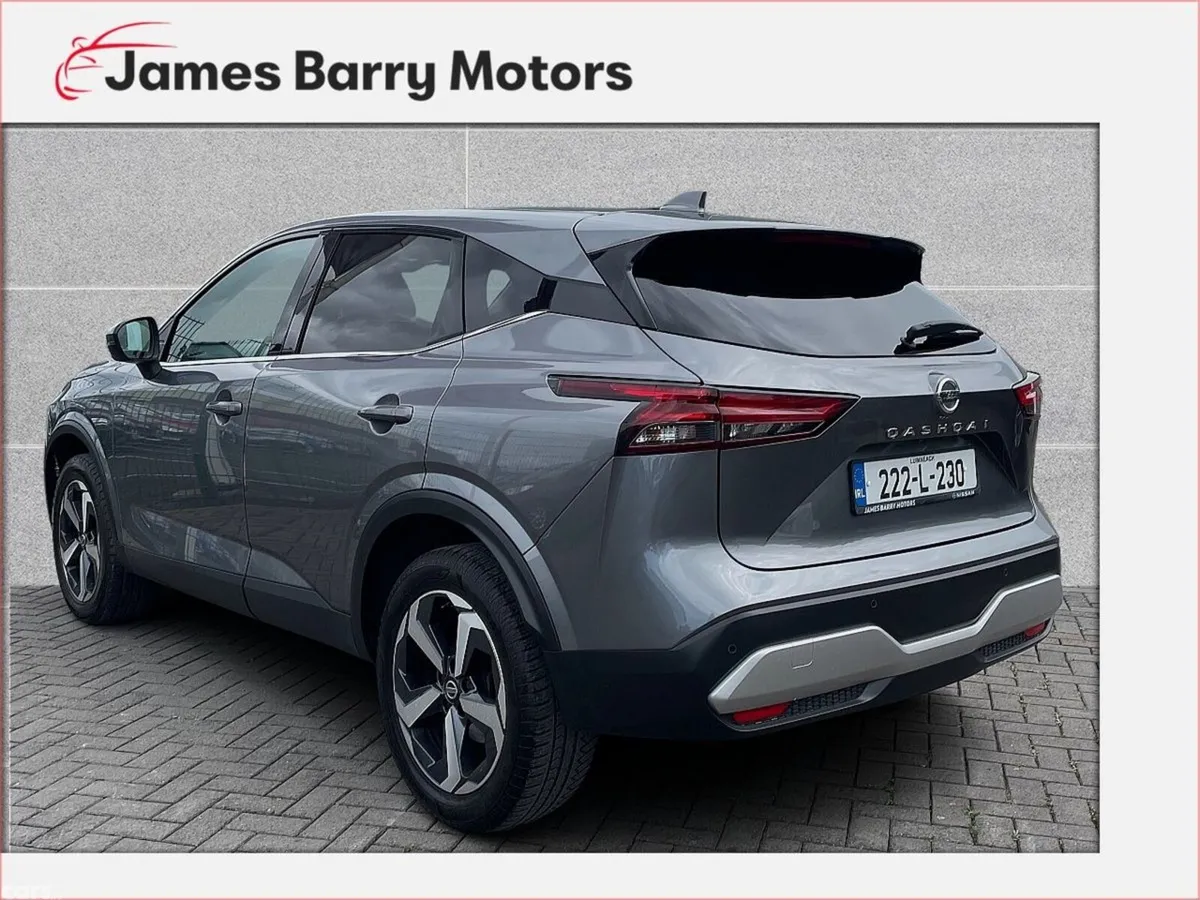 Nissan Qashqai MPV, Petrol, 2022, Grey