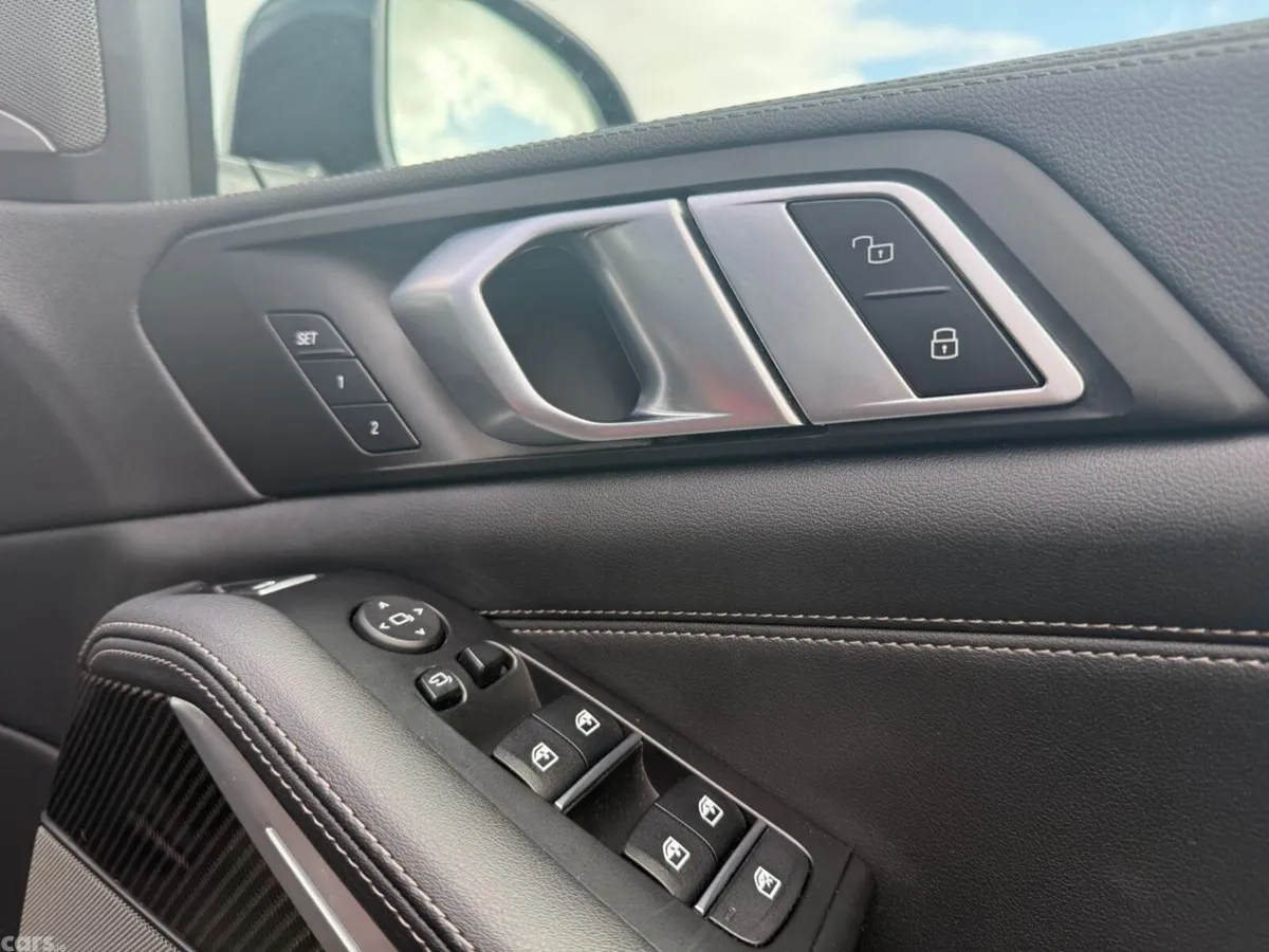 BMW X5 SUV, Petrol Plug-in Hybrid, 2023, Blue