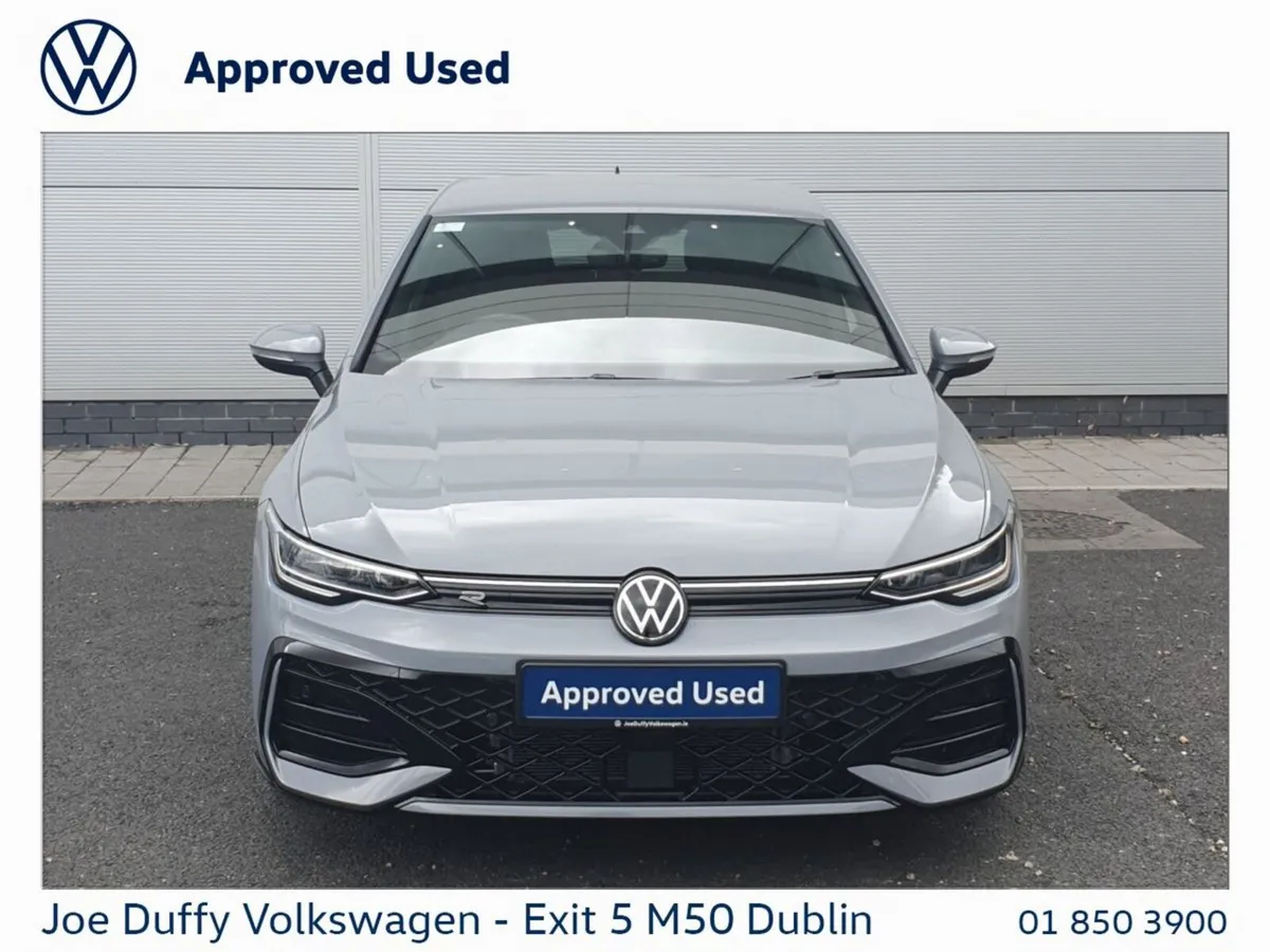 Volkswagen Golf Estate, Petrol, 2025, Grey