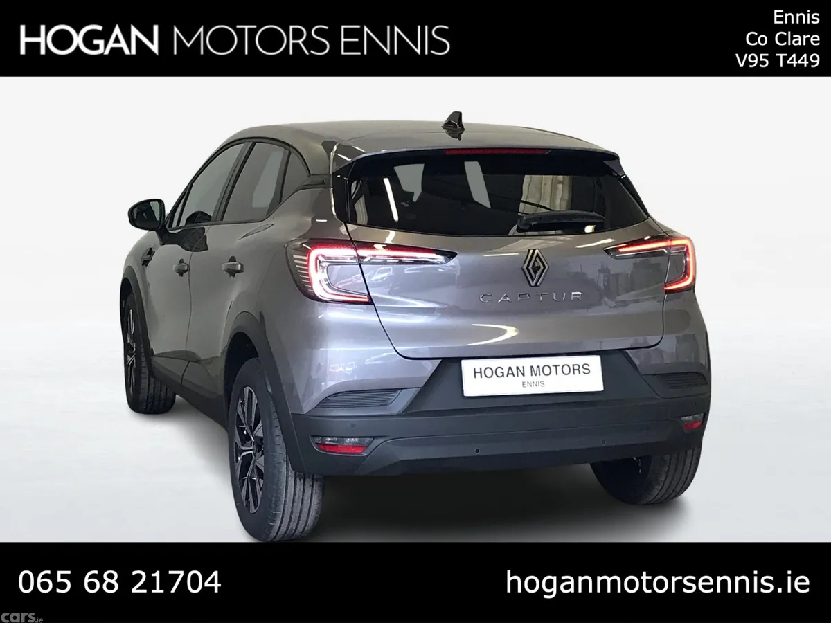Renault Captur Hatchback, Petrol, 2026, Grey