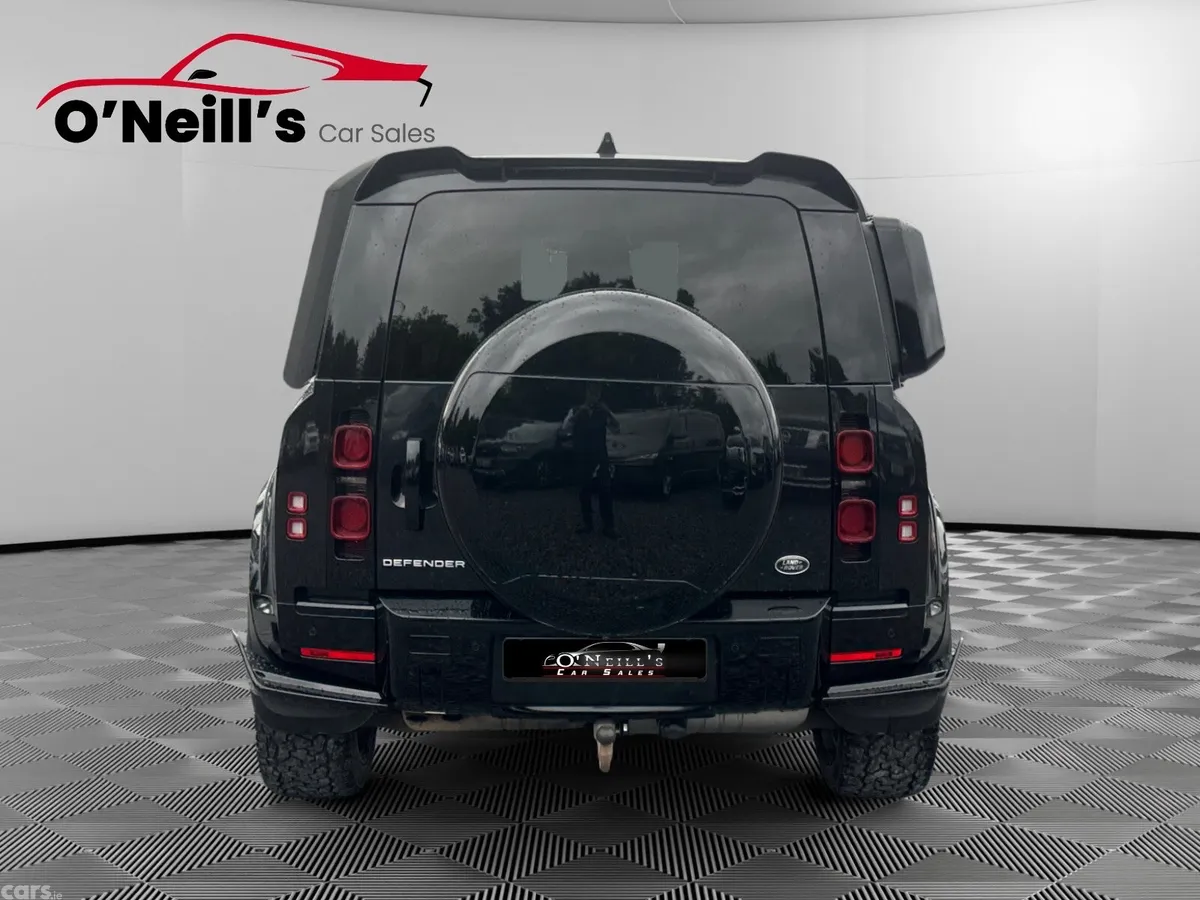Land Rover Defender SUV, Diesel, 2021, Black