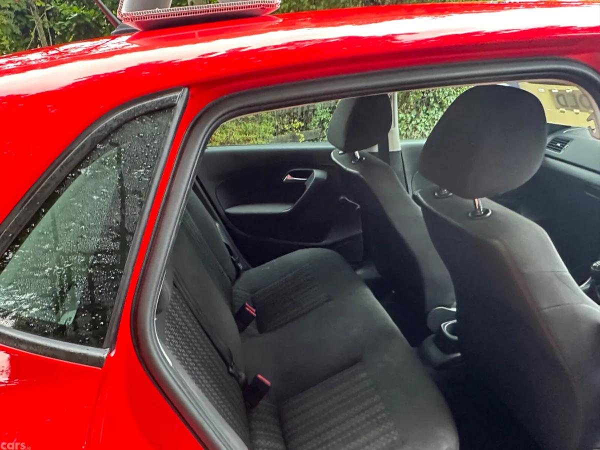 Volkswagen Polo Hatchback, Petrol, 2015, Red