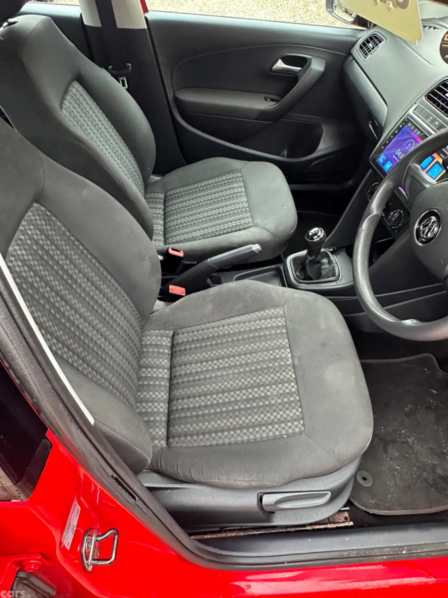 Volkswagen Polo Hatchback, Petrol, 2015, Red