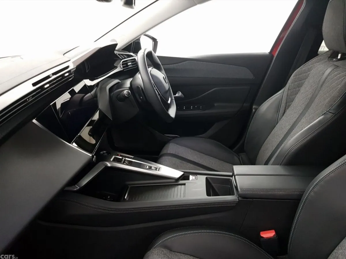 Peugeot 408 Hatchback, Petrol, 2024, Red